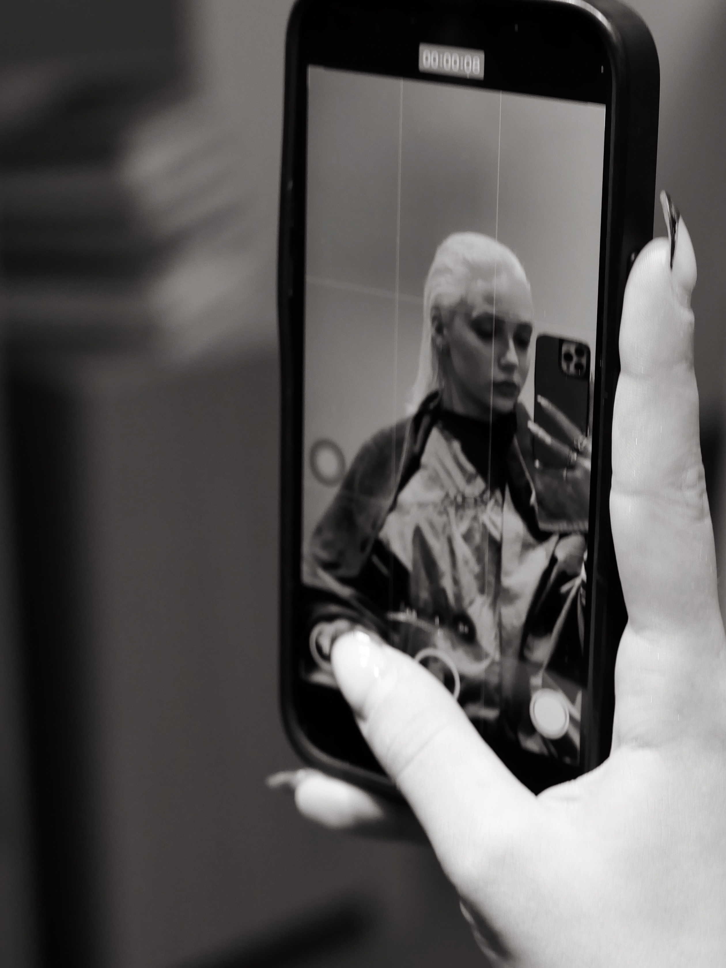 Smartphone shot in hair salon